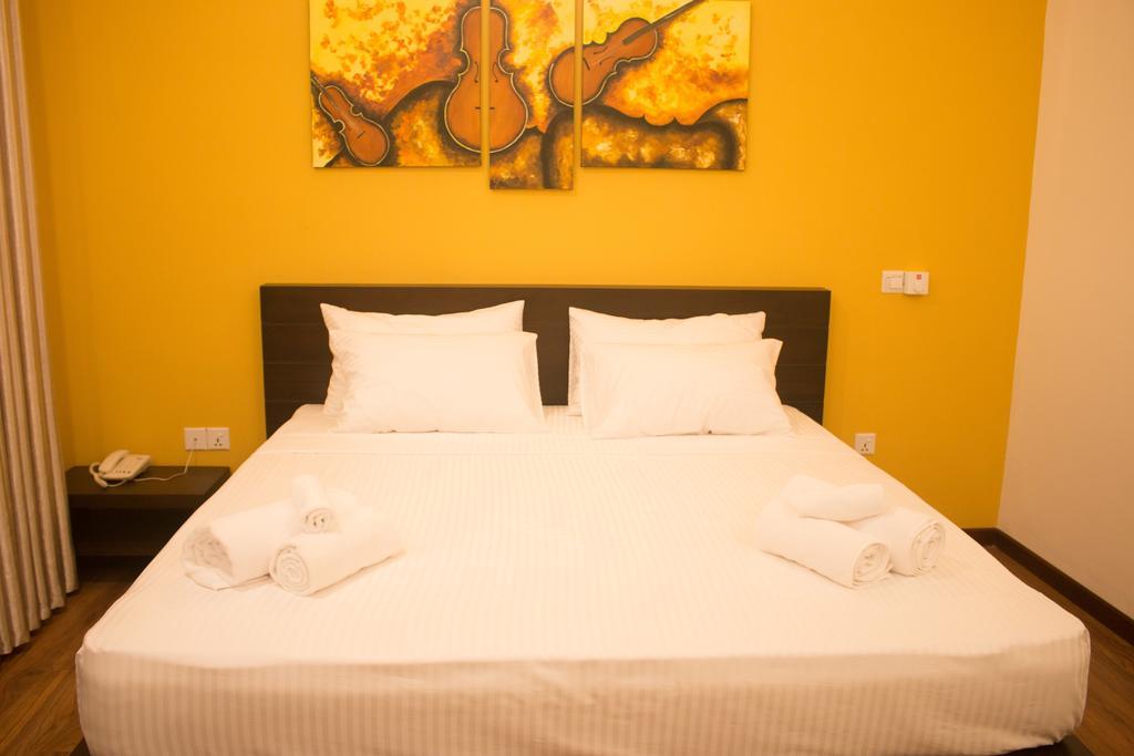 The Suite 262 Negombo Exterior photo